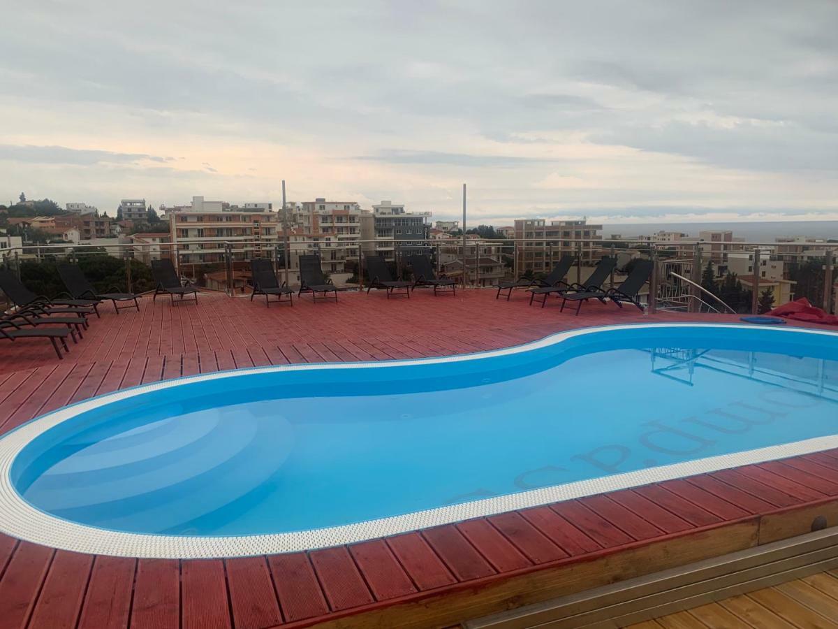 Compass Aparthotel Dobrá Voda Exterior foto